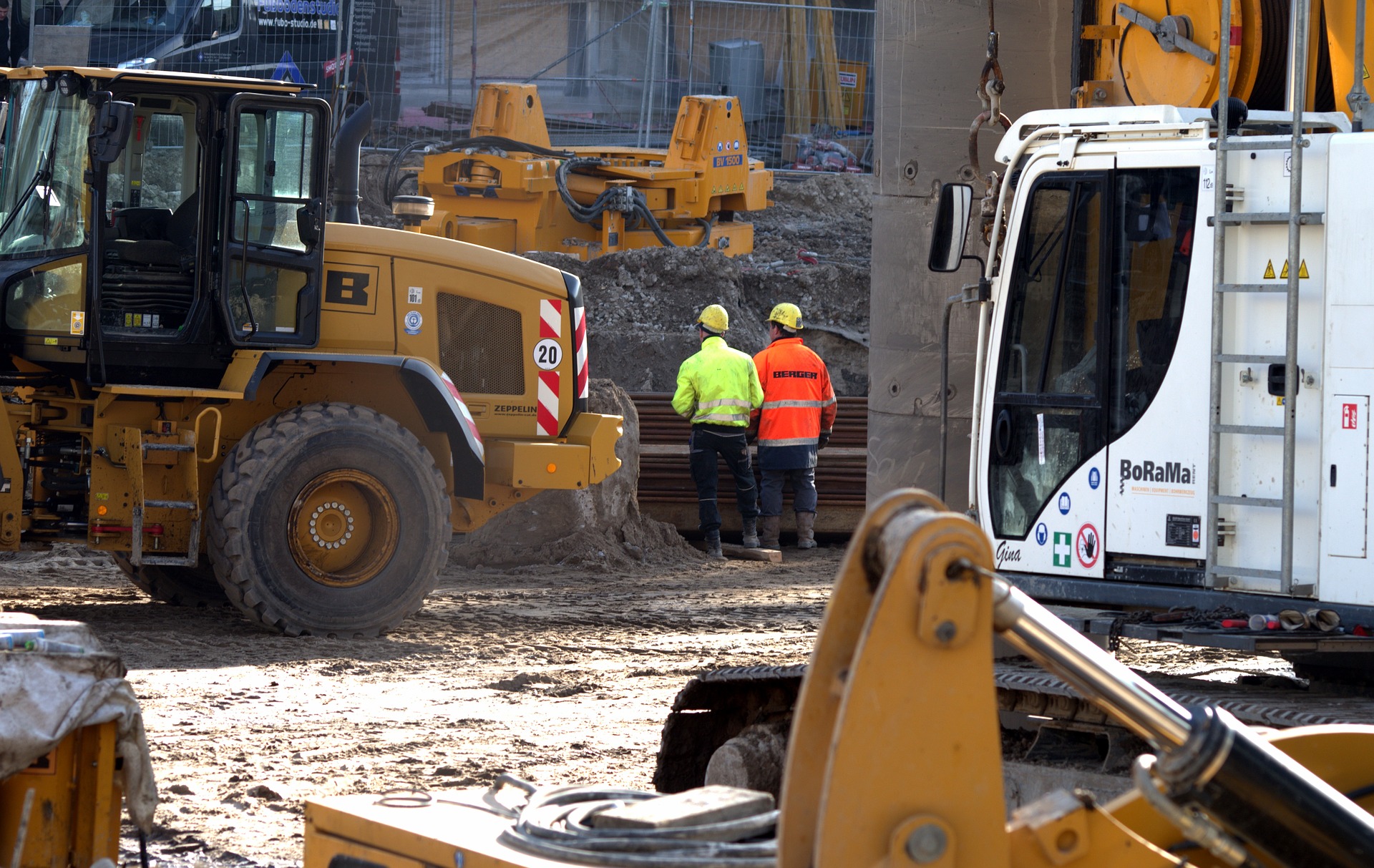 Canadá emprega na construção civil