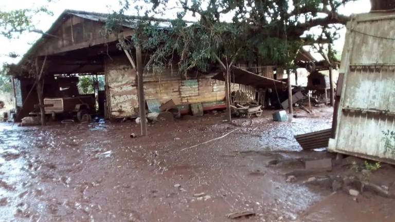 Enchentes no RS: MIR avança no atendimento emergencial as comunidades quilombolas e ciganas no Rio Grande do Sul