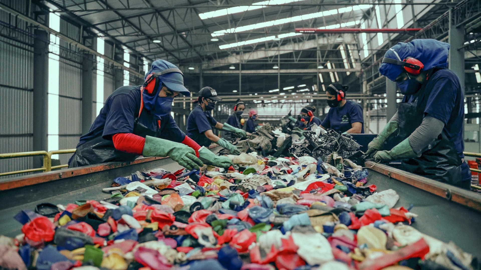 Indústria da reciclagem de plásticos impulsiona economia circular e descarbonização